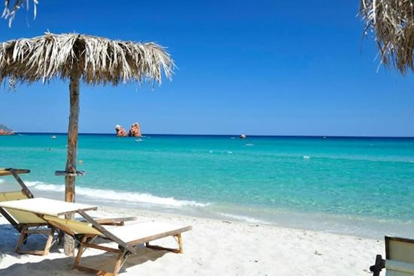 Strand
