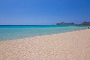 Beach - FALASARNA VILLAS "Villa Chrisanthi" (Kisamos)