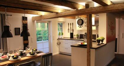 Comfort in complete privacy 4 DZ 4 bathrooms, fireplace and sauna with outdoor area