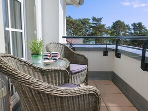 Unclassified image, 2 of 22, button - FeWo Strandperle A 2. 04 Ref. 128693 u 1 - House Seaview Apartment Strandperle A 2. 04 Ref. 128693 u 1 (Baabe)