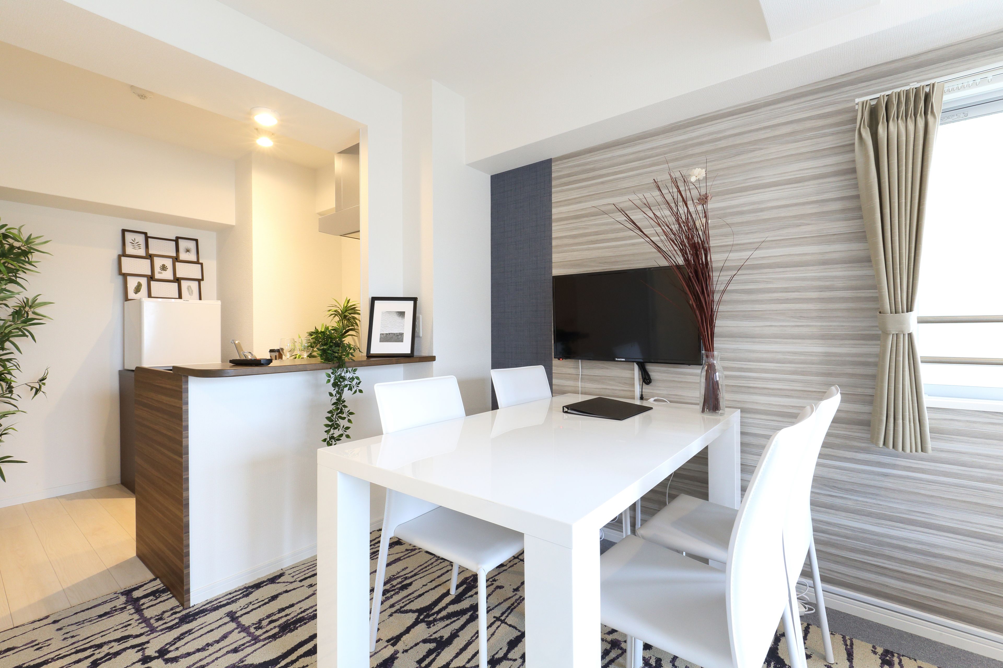 grand room | soundproofing, iron/ironing board, free wifi