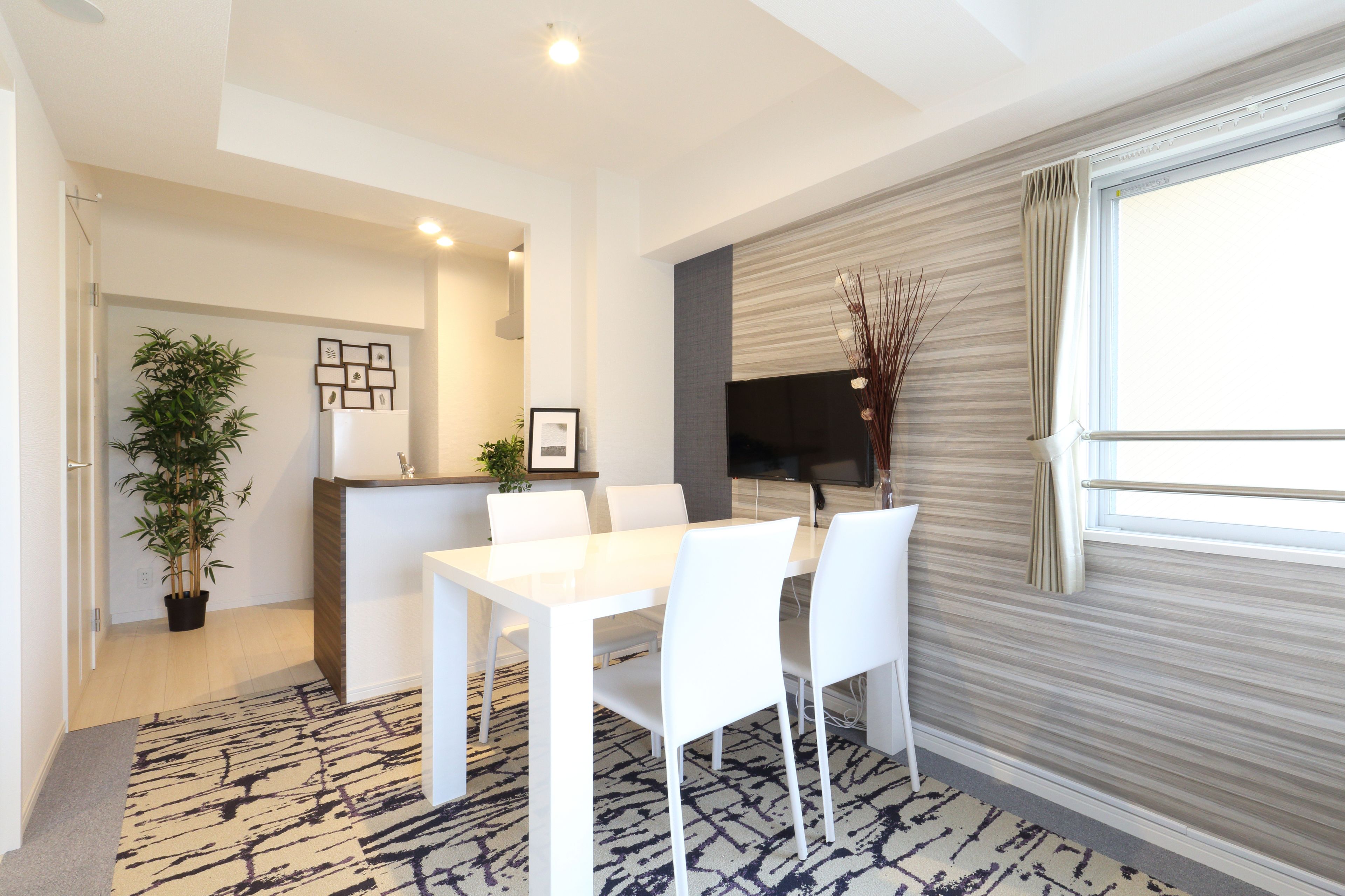 soundproofing, iron/ironing board, free wifi