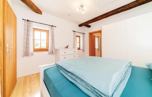 2 bedrooms, Internet