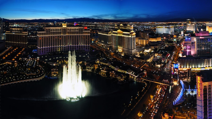 STS Large Condo On Strip No Resort Fee