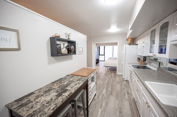 高級公寓 | 起居區 | 智慧型電視