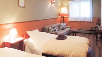 Western Twin Room with Bathroom | Free WiFi