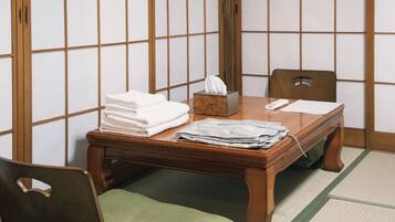 Zimmer im japanischen Stil, Nichtraucher (8 Tatami Mats)