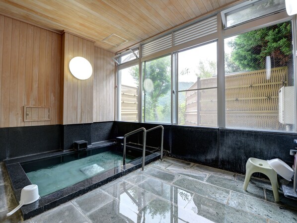 Hot springs - Hakone Kousano Mori (Hakone)