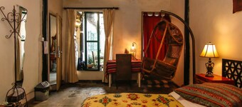 Zhujiajiao UMA Hostel