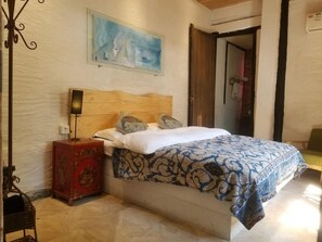 Free WiFi - Zhujiajiao UMA Hostel (Shanghai)