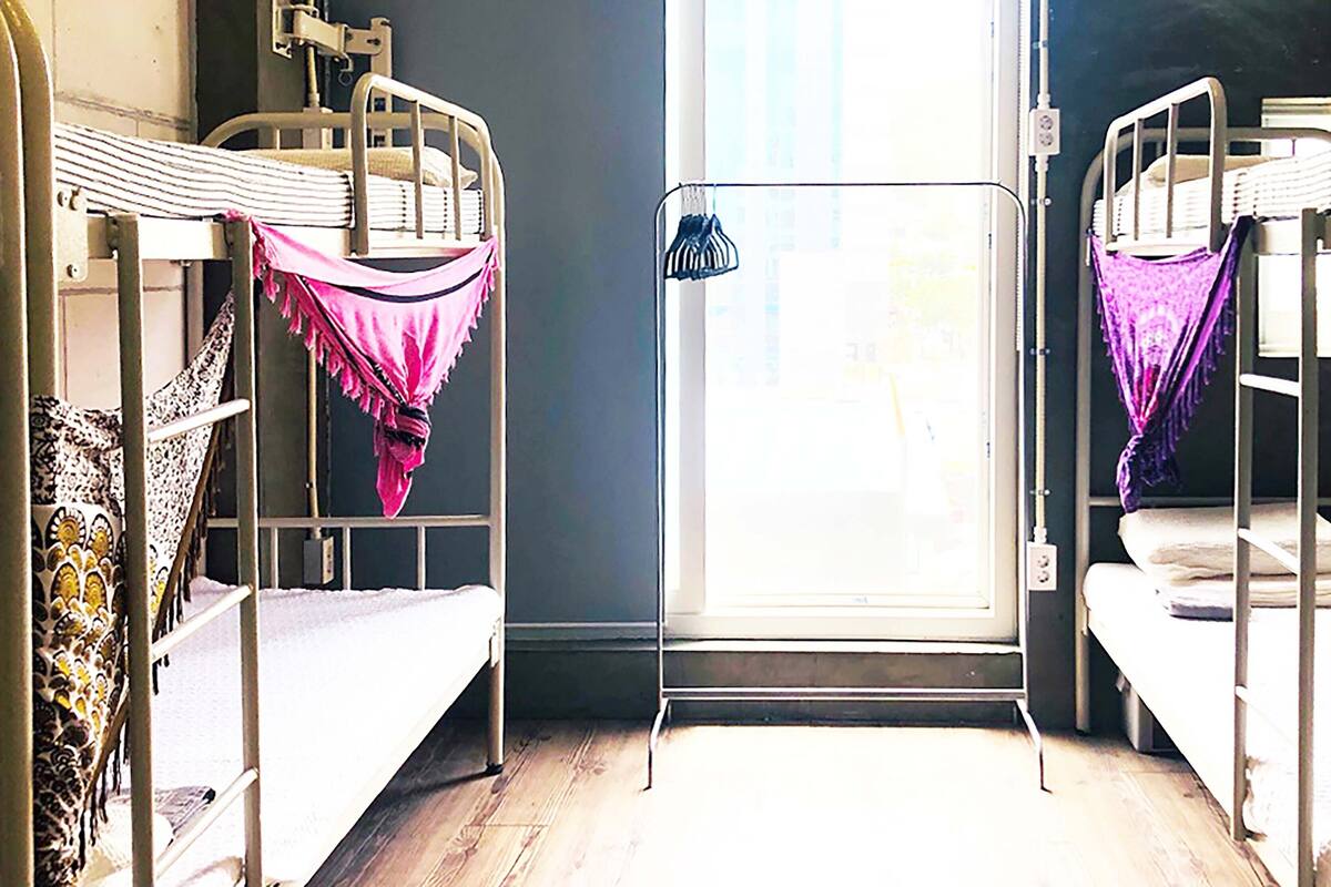 Blackout curtains, free WiFi