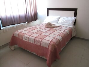 Free WiFi, bed sheets