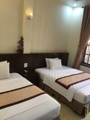 Standard-Dreibettzimmer
