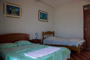 Free WiFi, bed sheets