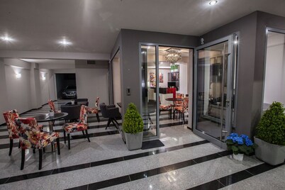 钻石城市生活酒店