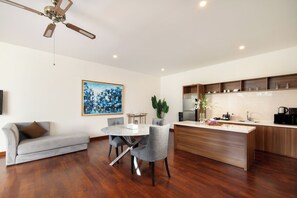 럭셔리 빌라, 킹사이즈침대 1개, 금연 | 전용 주방 | 냉장고, 전자레인지, 쿡탑, 전기 주전자