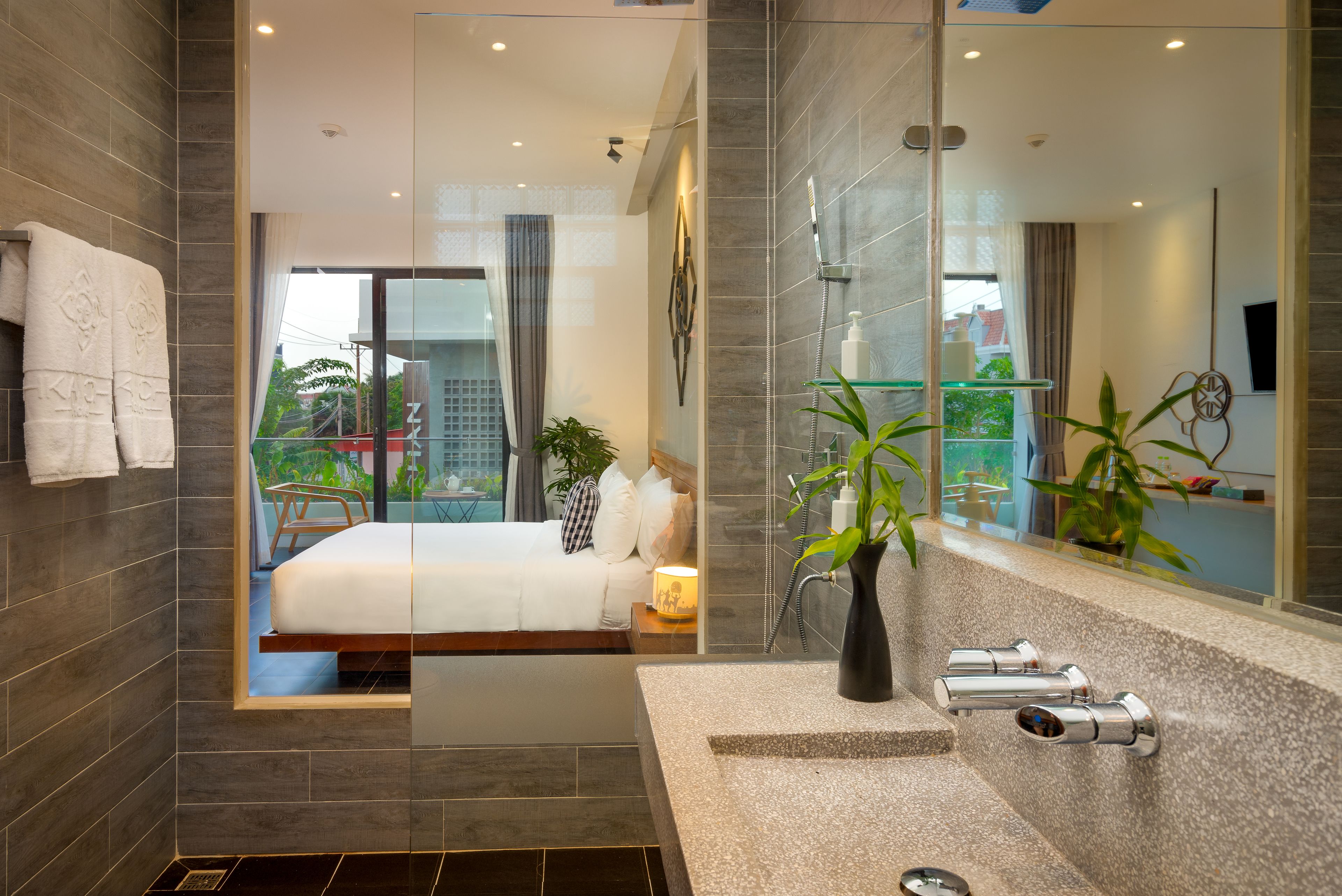 Deluxe-Zimmer, Balkon (Deluxe Double with Balcony) | Bettwäsche aus ägyptischer Baumwolle, hochwertige Bettwaren