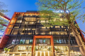 Front of property - evening/night