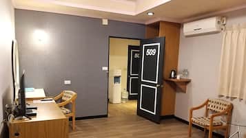 이코노미 더블룸, 침실 1개 | 책상, 암막 커튼, 무료 WiFi, 침대 시트