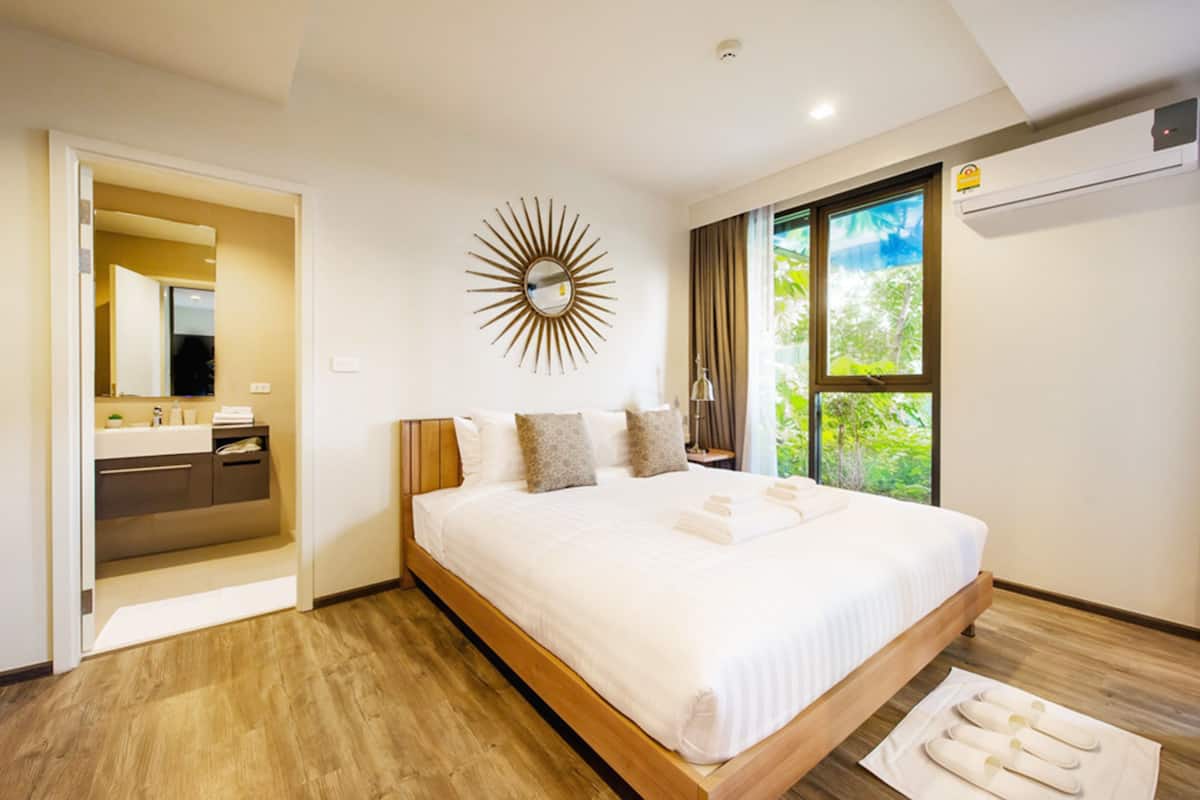 Standard Apartment, 1 Bedroom | Blackout curtains, free WiFi