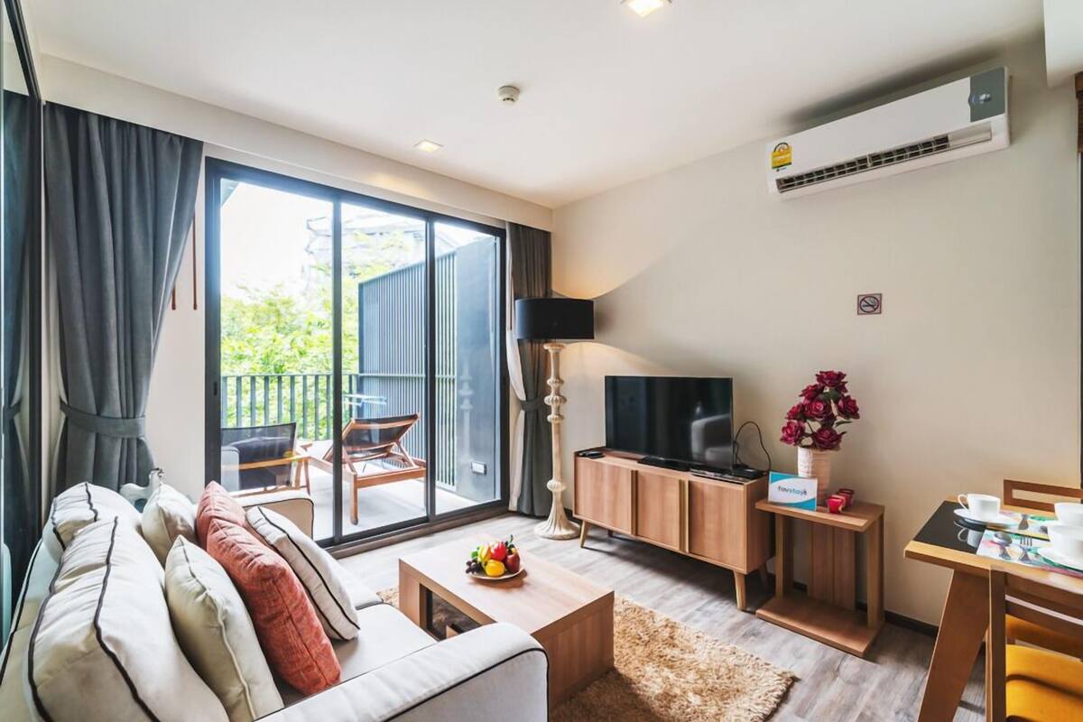 Standard Apartment, 2 Bedrooms | Blackout curtains, free WiFi