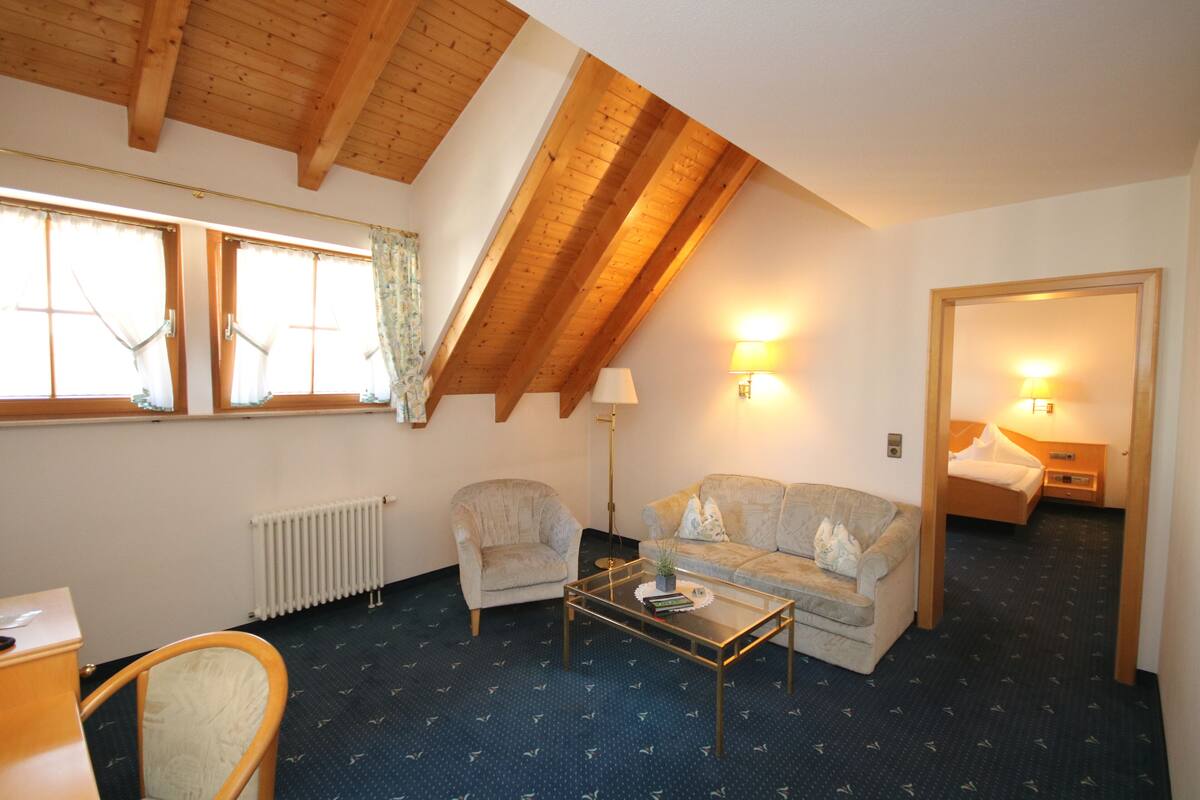 comfort double room | living area | led tv