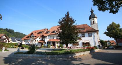 Hotel-Restaurant Hirsch Berghaupten