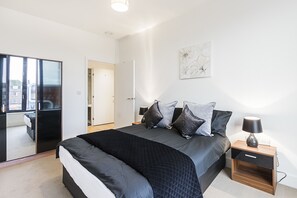 1 chambre, draps en coton égyptien, literie de qualité, décor unique