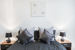 1 chambre, draps en coton égyptien, literie de qualité, décor unique