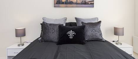 2 bedrooms, individually decorated, individually furnished