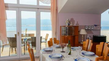Penthouse Apartment, Terrace | In-room dining