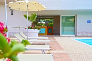 Outdoor pool - Hotel Adriatico (Vasto)