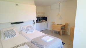 Family Triple Room | Private kitchen - Stiftsgården Rättvik (Rattvik)