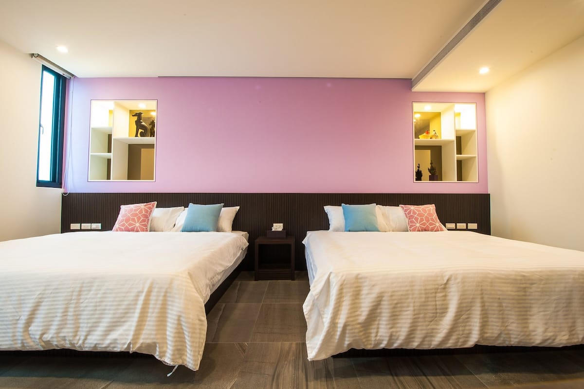 Classic Quadruple Room, 2 Queen Beds, Non Smoking | Desk, rollaway beds, free WiFi, bed sheets