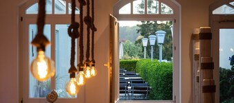 โรงแรมเมียร์เบลา