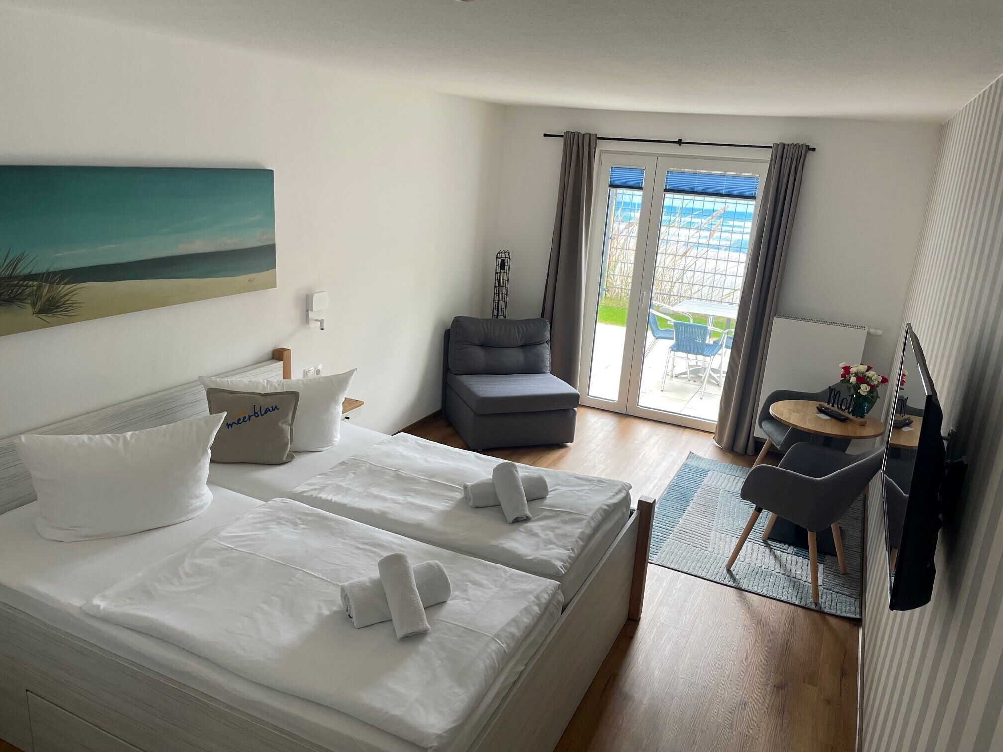 Minibar, soundproofing, free WiFi, bed sheets