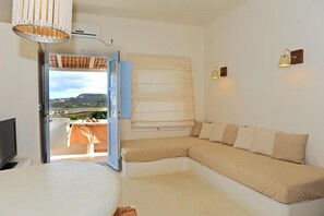 32-tommers fladskærms-tv med digitale kanaler, tv