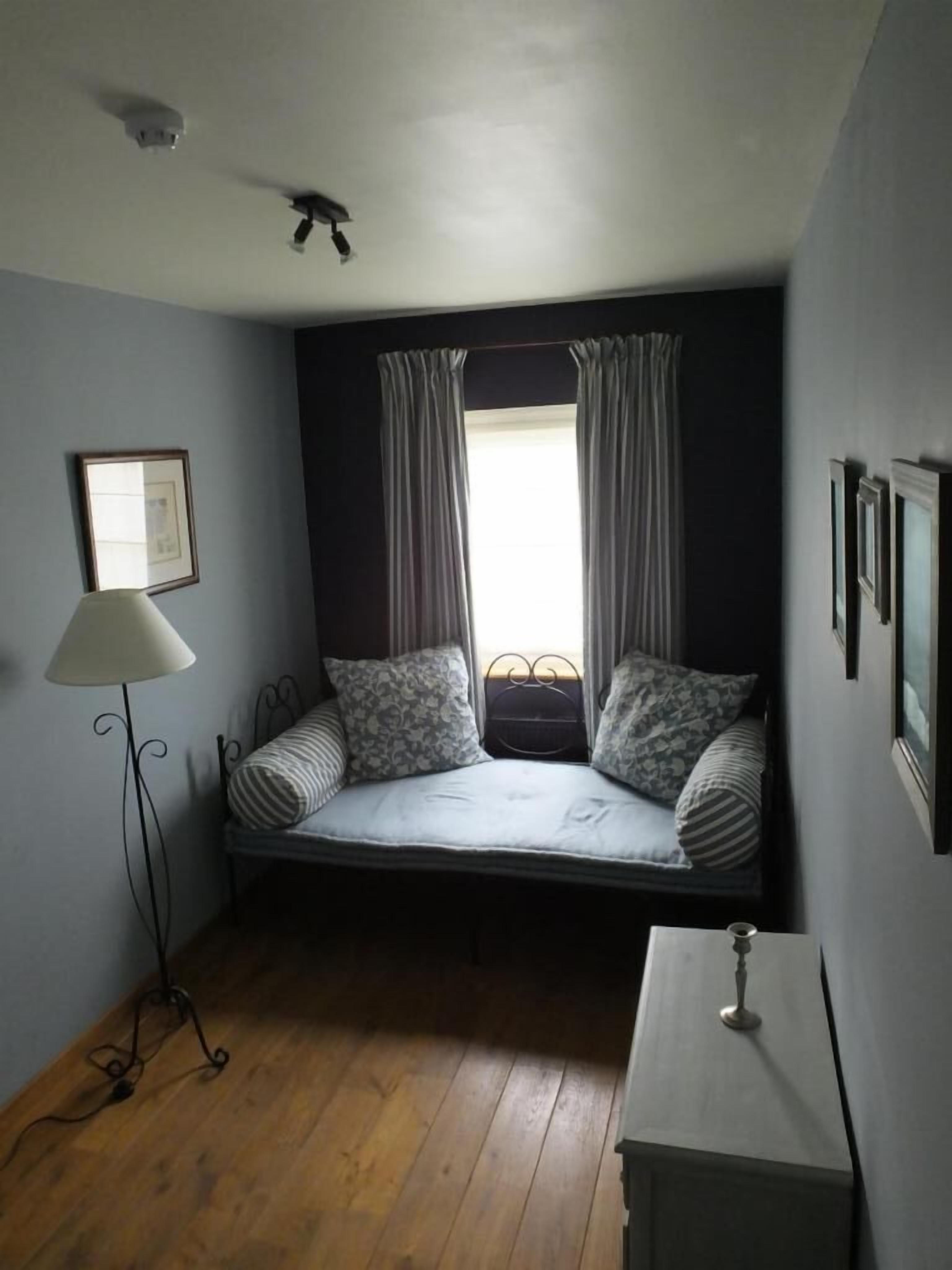 soundproofing, iron/ironing board, free wifi, bed sheets