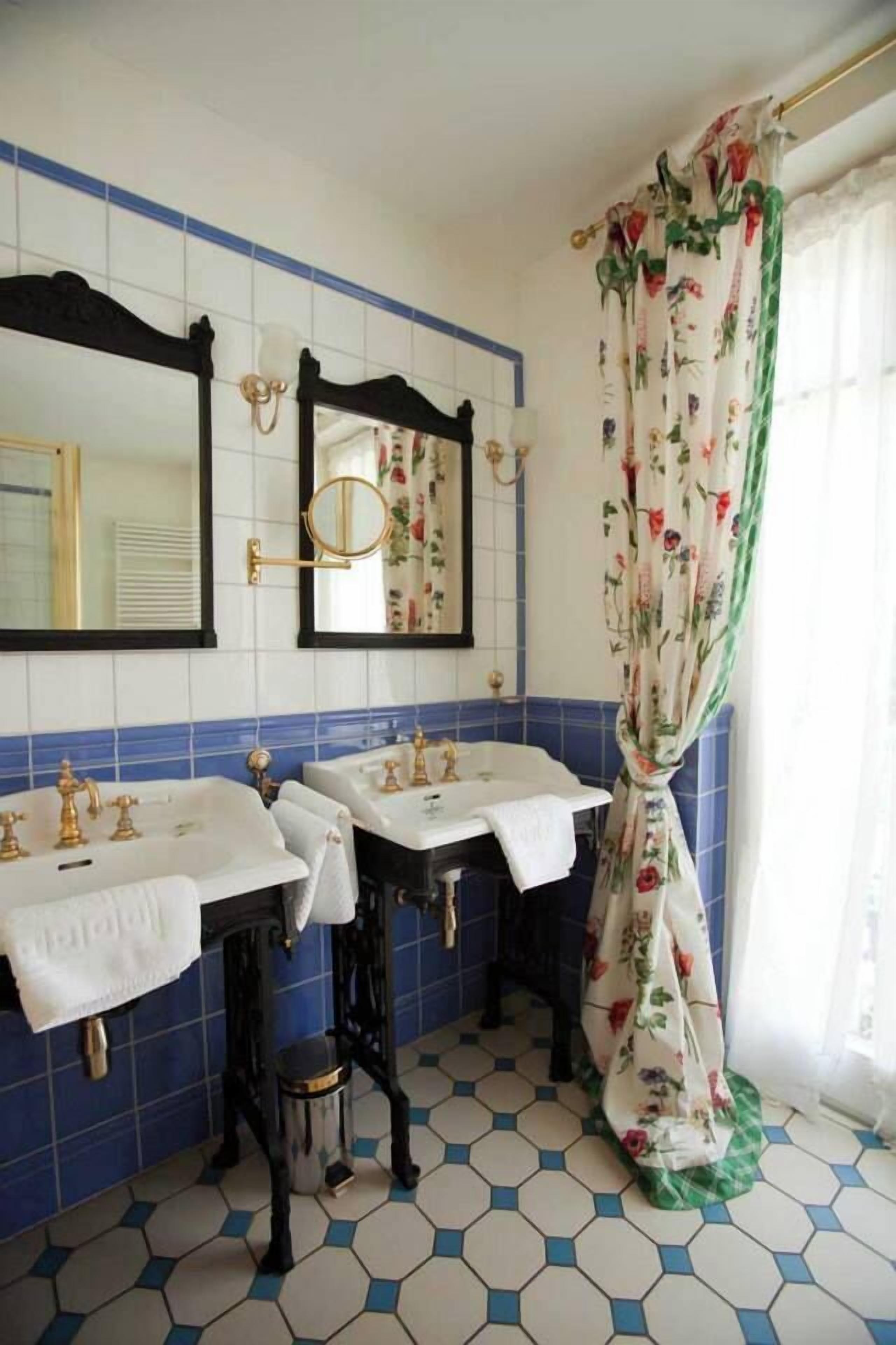 雙人房 | 浴室 | 免費梳洗用品、風筒