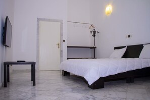 City Villa, 4 Bedrooms, Non Smoking