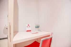 Deluxe-Doppelzimmer, 1 Doppelbett, Nichtraucher | Zimmerausstattung