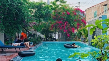 Family Room, Garden View, Poolside | Egyptian cotton sheets, premium bedding, memory-foam beds, desk