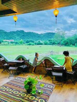 Children’s activities - Funny Monkeys Homestay (Bo Trach)