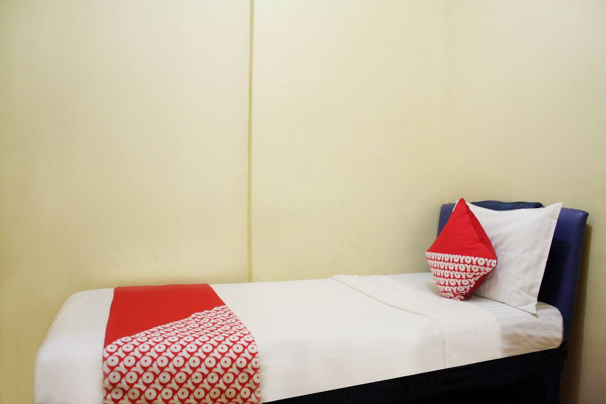 Standard Single Room | Desk, free WiFi