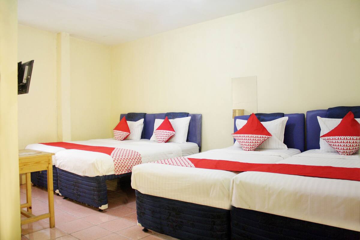 Family Suite | Desk, free WiFi