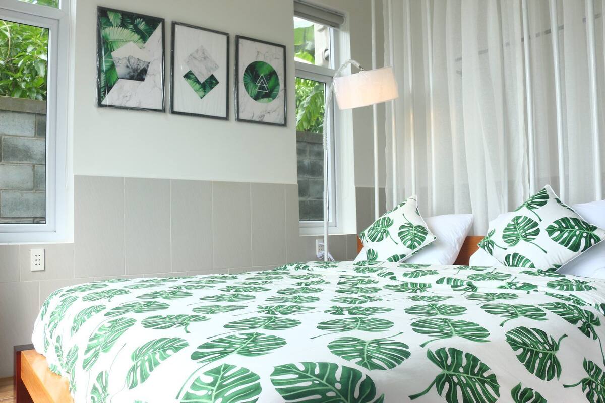 Refreshing Studio | Desk, WiFi (free), bed sheets