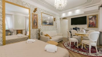 Luxury-Vierbettzimmer, Nichtraucher, eigenes Bad (Carmen) | 4 Schlafzimmer, Bettwäsche aus ägyptischer Baumwolle