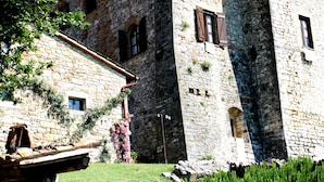 Exterior - Agriturismo Castello di Belforte (Todi)