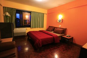 In-room safe, desk, rollaway beds, free WiFi - Anodard Hotel Chiang Mai (Chiang Mai)
