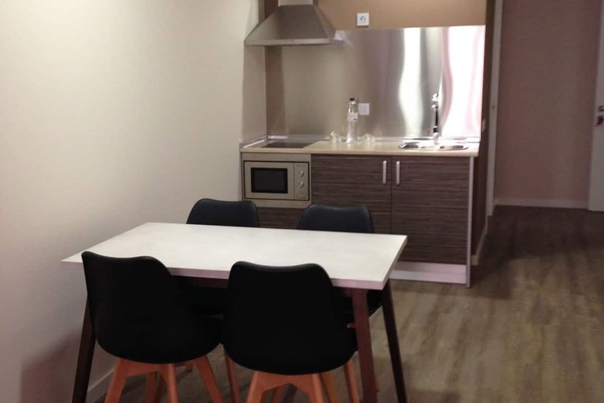 Duplex (1) | Eget kök | Vattenkokare och grytor/köksredskap